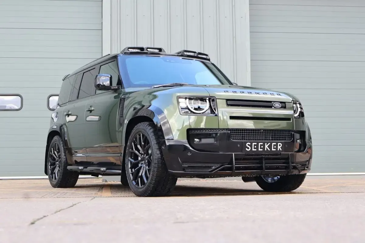 New Land Rover Defender Dynamic 2026 SUV