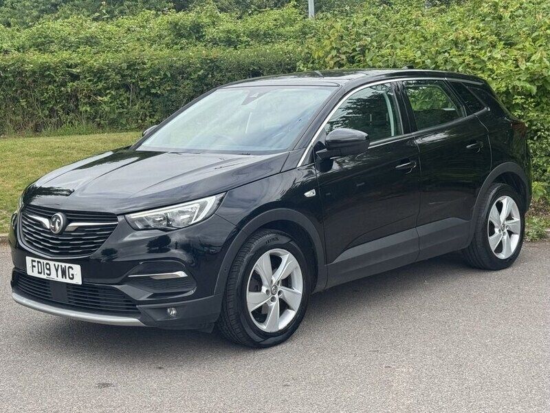Black Used 2019 Vauxhall Grandland X Elite SUV | £9,200 (Good price) - Image 1/4
