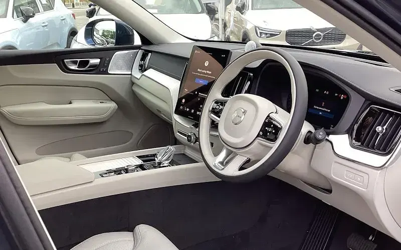New Volvo XC60 Ultra 455 HP (334 kW) 2025 SUV