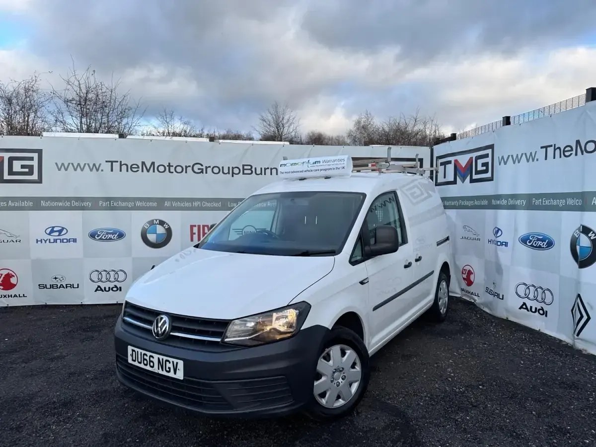 Used VW Caddy Startline 102 HP (75 kW) 2016 White MPV