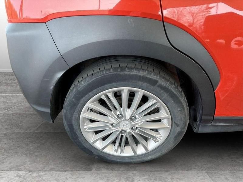 Used Hyundai Kona SE 120 HP (88 kW) 2018 Orange SUV