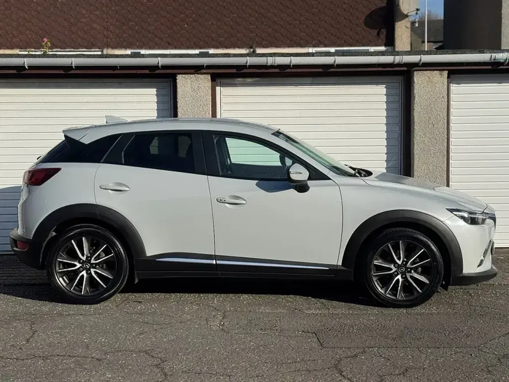 Usado Mazda CX-3 Inclusive 105 HP (77 kW) 2016 Prateado SUV