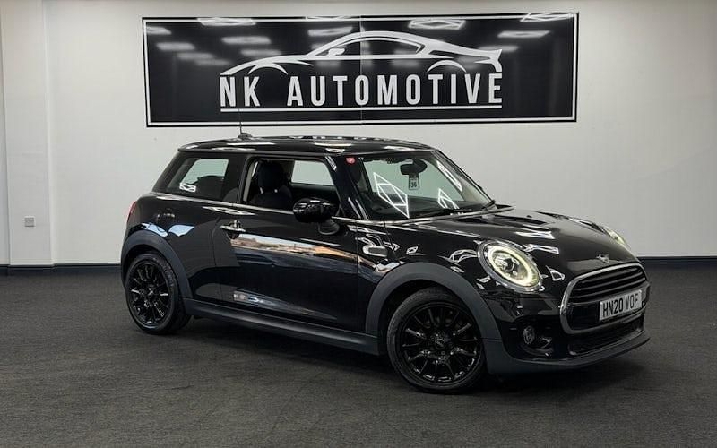 Używany Mini Cooper Classic 136 KM (100 kW) 2021 Hatchback