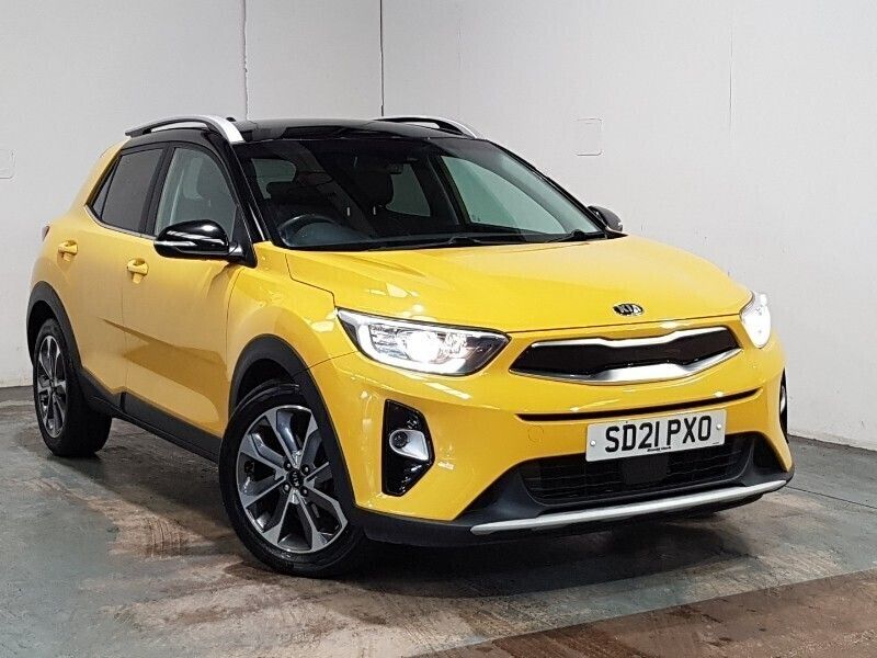 Yellow Used 2021 Kia Stonic 4 SUV | £13,998 (Good price) - Image 1/4