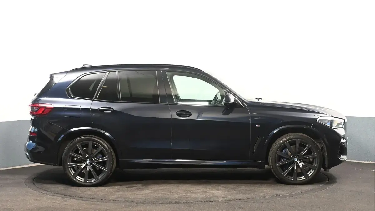 Used BMW X5 M Sport 261 HP (191 kW) 2019 Black SUV