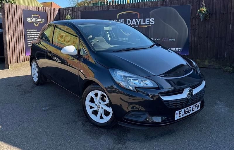 Used Vauxhall Corsa 75 HP (55 kW) 2016 Black Hatchback