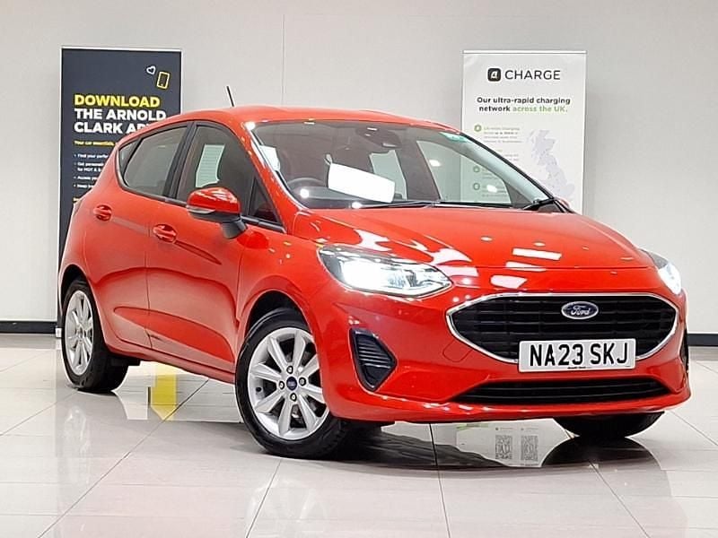 Used Ford Fiesta Trend 75 HP (55 kW) 2023 Red Hatchback