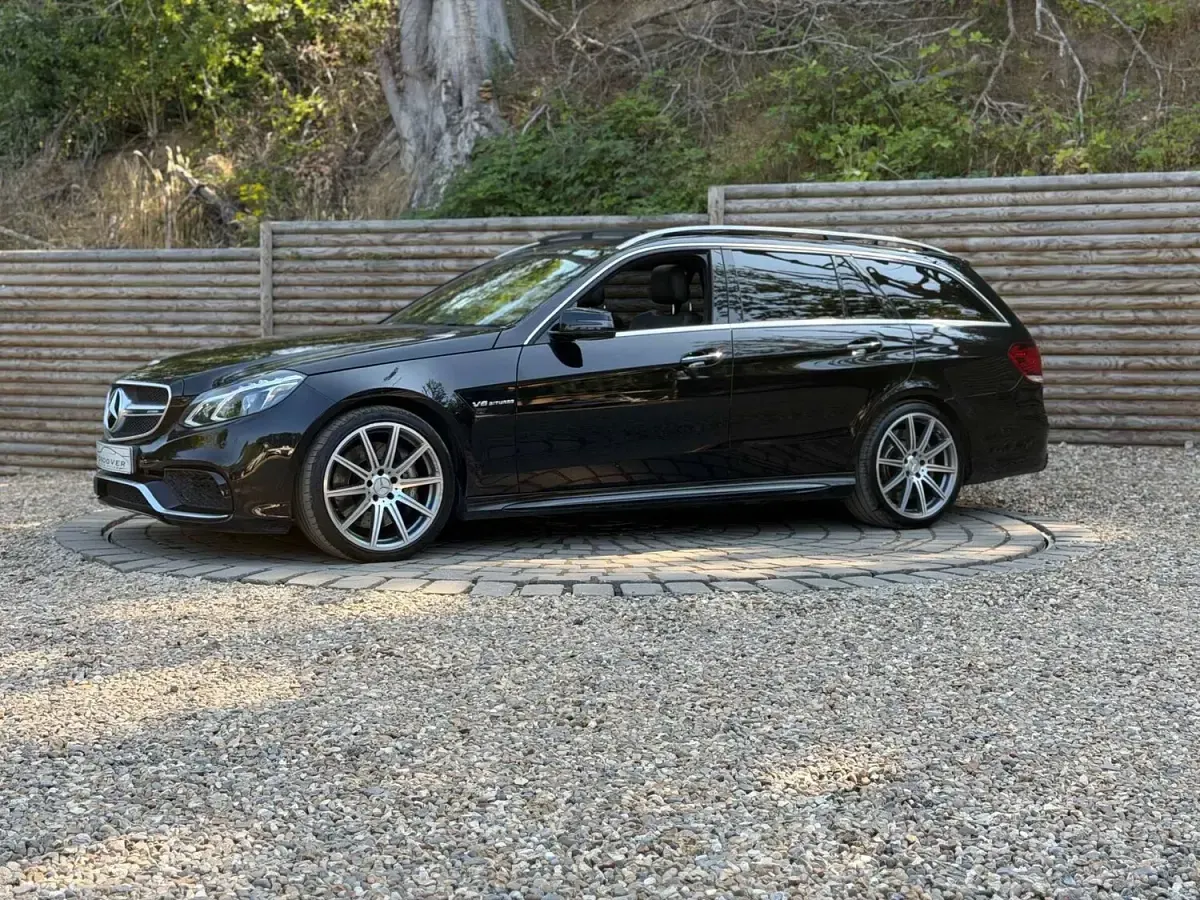 Used Mercedes E63 AMG AMG 557 HP (409 kW) 2016 Black Estate
