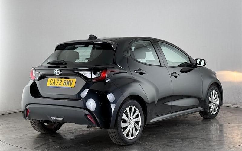 Used Toyota Yaris Hybrid 116 HP (85 kW) 2026 Hatchback