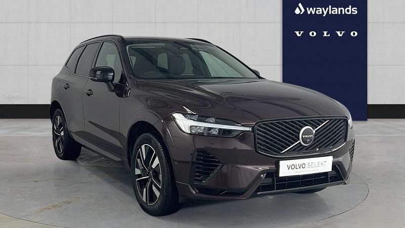 Red Used 2025 Volvo XC60 Plus SUV | £43,800 (Expensive) - Image 1/4
