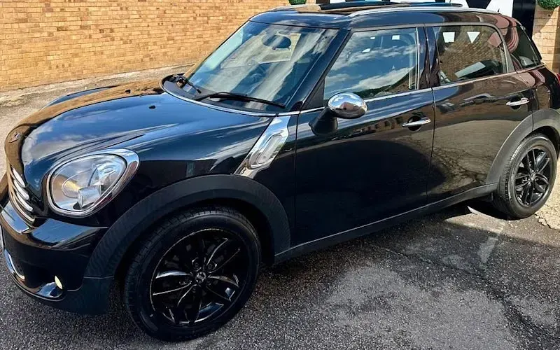 Used Mini Cooper Countryman 122 HP (89 kW) 2012 Black SUV