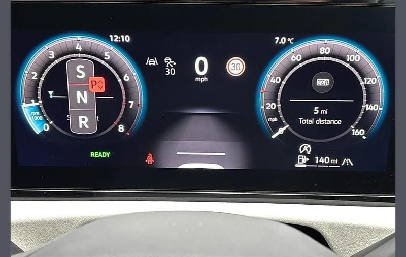 New VW Tiguan Elegance 147 HP (108 kW) 2025 White SUV