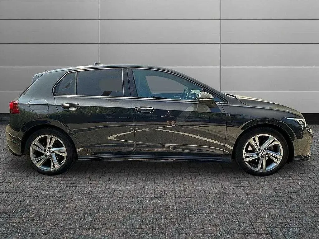 Used VW Golf VII R-line 130 HP (95 kW) 2021 Grey Hatchback