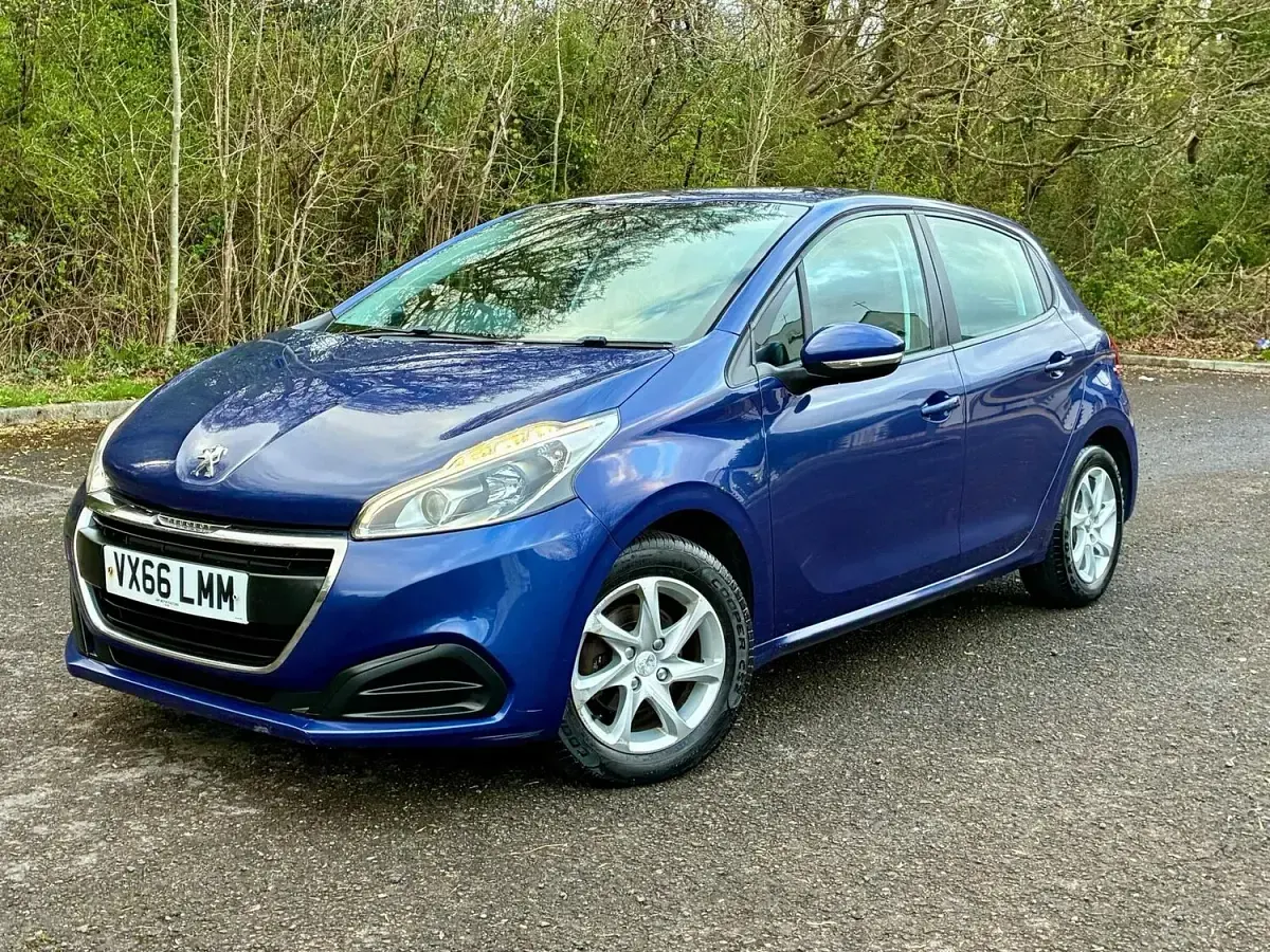 Used Peugeot 208 Active 2017 Blue Hatchback