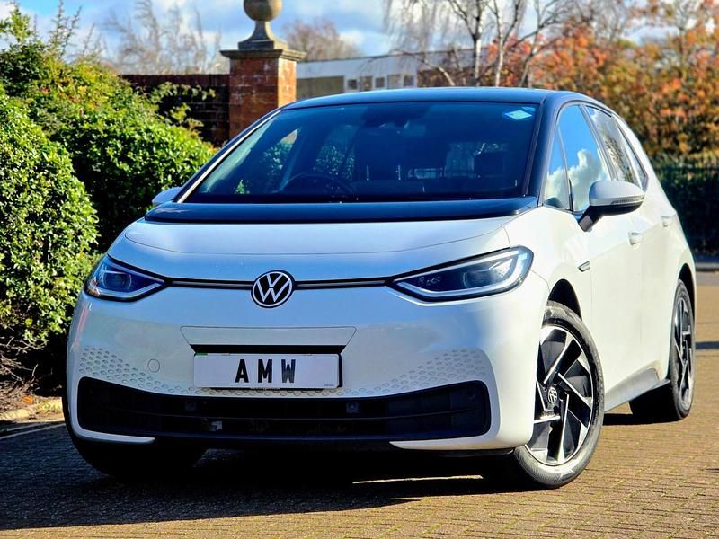 Used VW ID.3 Pro Performance 150 kW (204 HP) 2022 White Hatchback