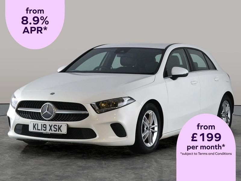 White Used 2019 Mercedes A180 SE Hatchback | £13,225 (Super price) - Image 1/2