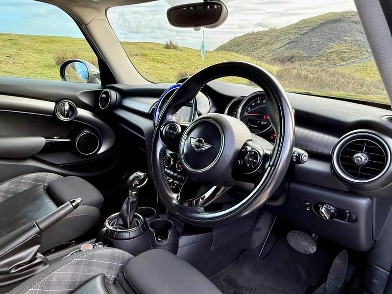 Used Mini Cooper Hatch 2015 Grey Hatchback