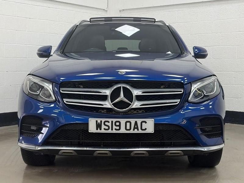 Used Mercedes GLC220 AMG line 194 HP (142 kW) 2019 Blue SUV