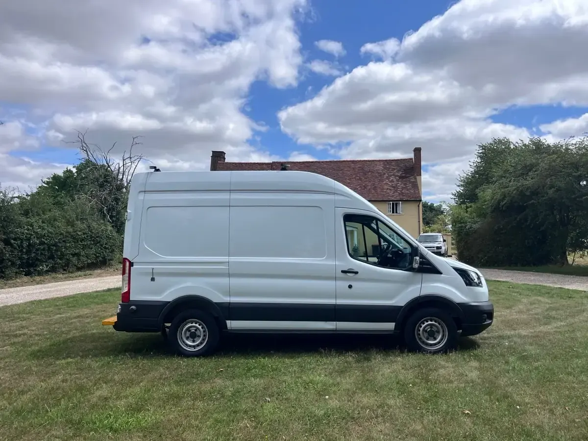 Used Ford Transit 130 HP (95 kW) 2019 White Van