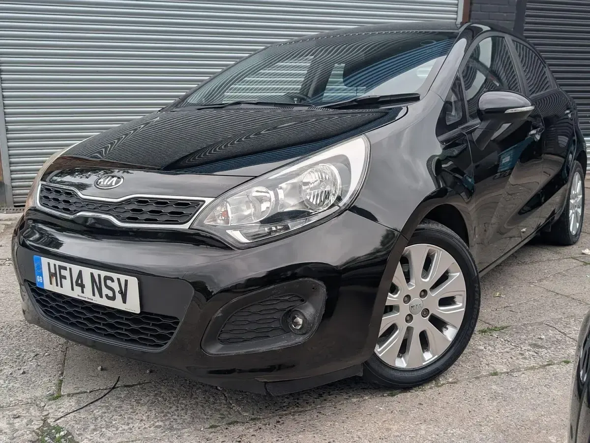 Used Kia Rio 2014 Black Hatchback