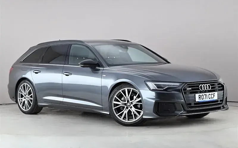 Begagnad Audi A6 Black Edition 204 HK (150 kW) 2021 Kombi
