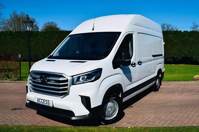 Used Maxus V90 161 HP (118 kW) 2024 White Van