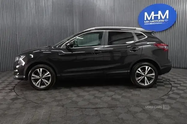 Used Nissan Qashqai N-Connecta 2018 Black SUV