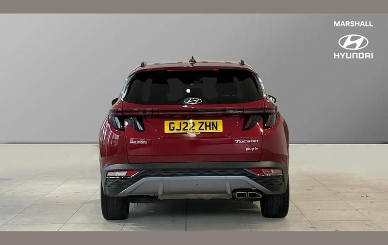 Usado Hyundai Tucson Premium 261 HP (191 kW) 2022 Vermelho SUV