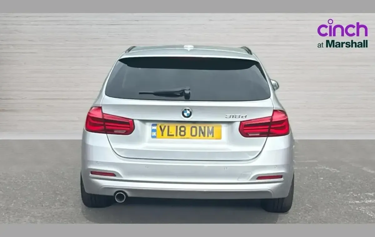 Used BMW 318 Comfort Edition 150 HP (110 kW) 2018 Silver Estate