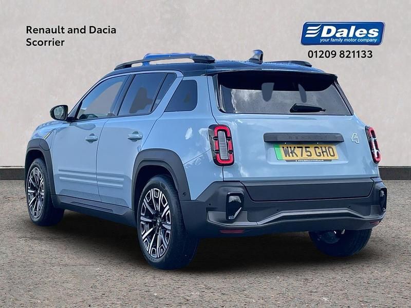 Used Renault R4 Iconic 110 kW (150 HP) 2025 Cumulus blue Hatchback