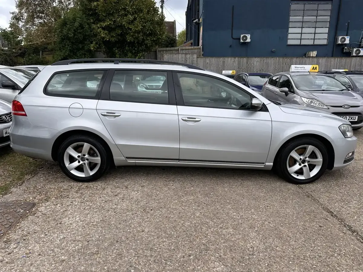 Usado VW Passat S 105 HP (77 kW) 2012 Prateado Carrinha