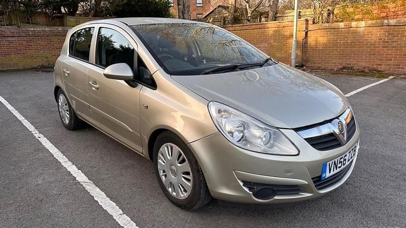 Used Vauxhall Corsa Club 2007 Gold Hatchback