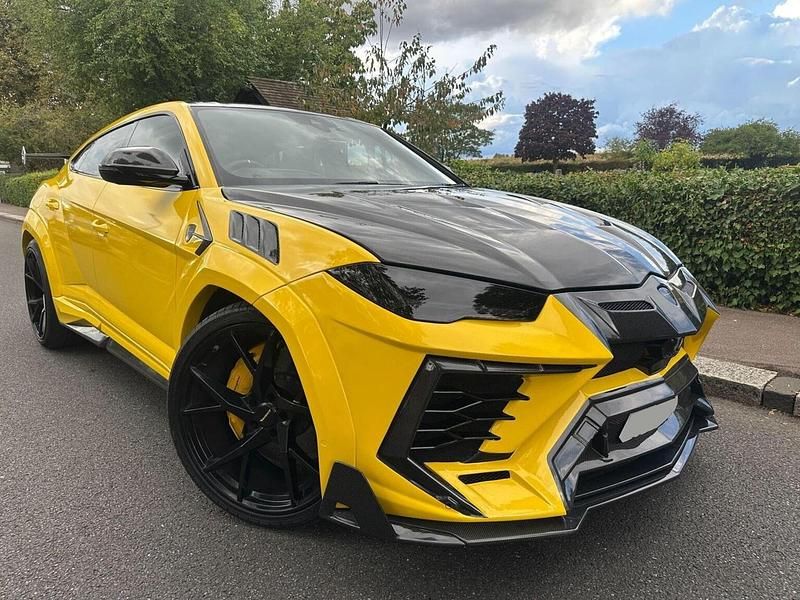 Black Used 2020 Lamborghini Urus SUV | £159,995 - Image 1/4