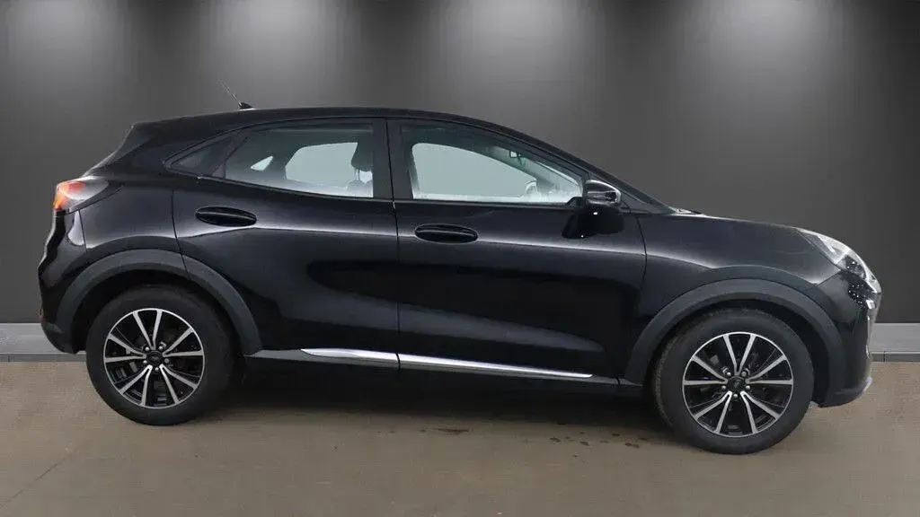 Used Ford Puma Titanium 125 HP (91 kW) 2023 Black SUV