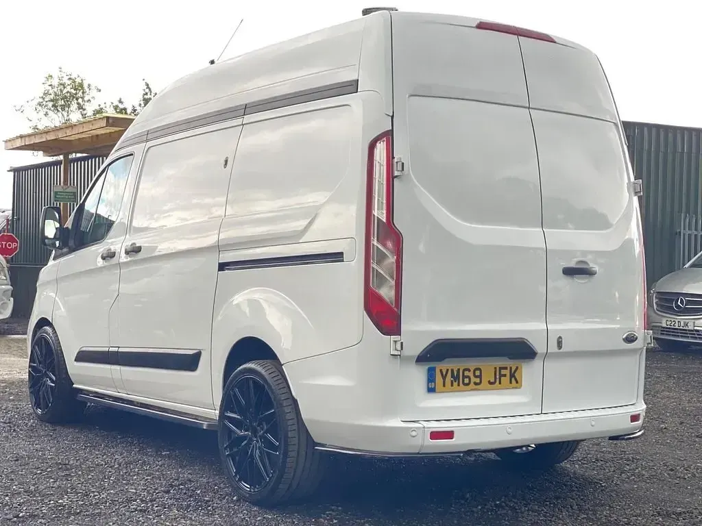 Begagnad Ford Transit Custom S 2020 Vit