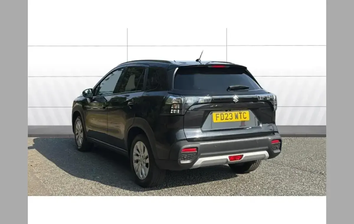 Used Suzuki SX4 S-Cross 127 HP (93 kW) 2023 Black SUV