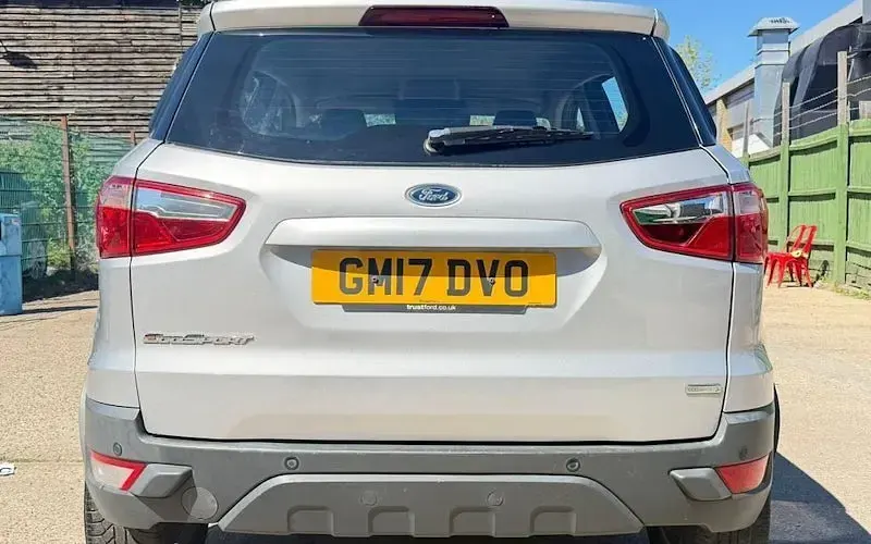 Used Ford Ecosport Zetec 125 HP (91 kW) 2017 Silver SUV