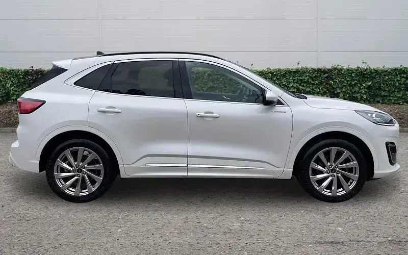 Used Ford Kuga Vignale 150 HP (110 kW) 2023 SUV