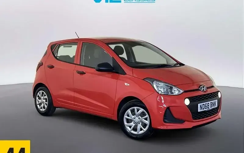 Käytetty Hyundai i10 67 HP (49 kW) 2020 Viistoperä