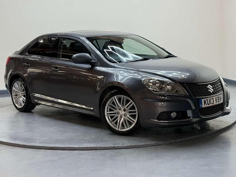 Used Suzuki Kizashi Sport 178 HP (130 kW) 2013 Grey Sedan
