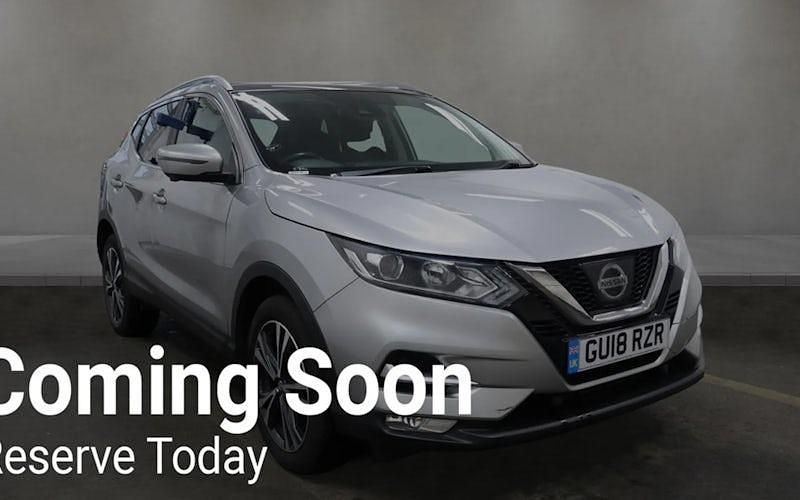 Used Nissan Qashqai N-Connecta 116 HP (85 kW) 2018 Silver SUV