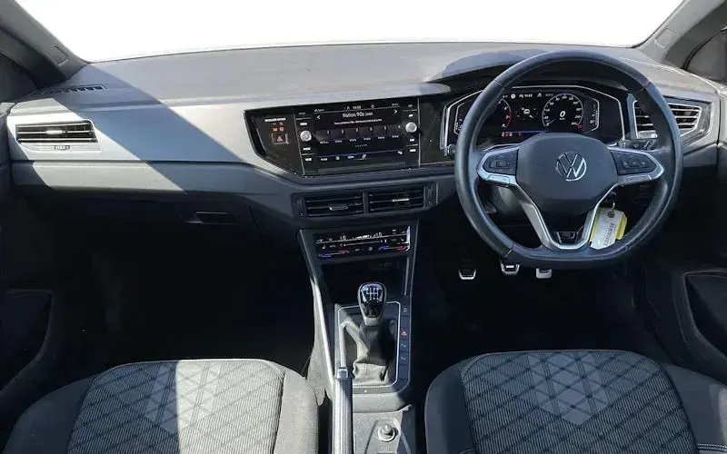 Used VW Taigo R-line 110 HP (80 kW) 2024 SUV