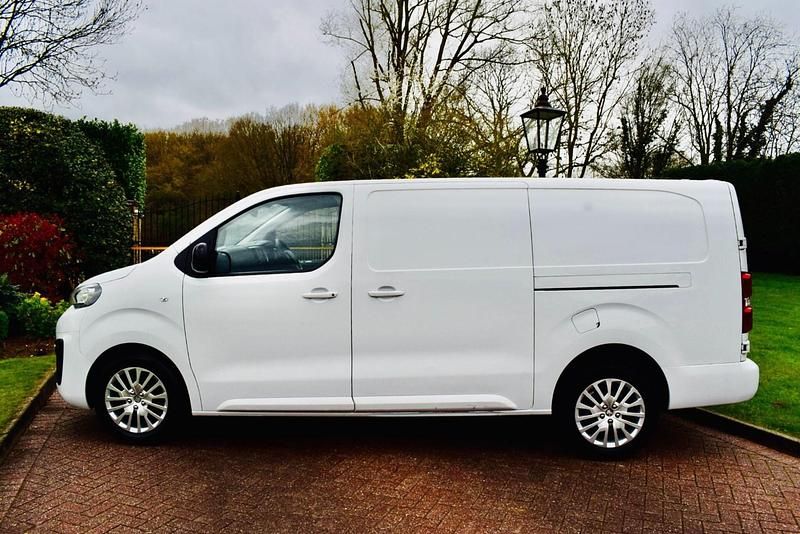 Used Peugeot Expert Premium 2023 White Van