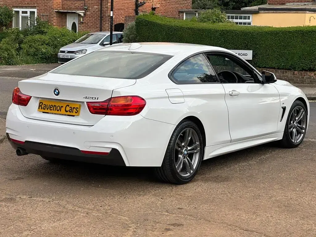 Used BMW 420 Coupé M Sport 2016 White Coupe