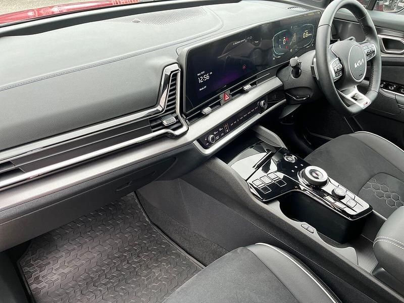 Used Kia Sportage GT-Line 159 HP (116 kW) 2024 Red SUV