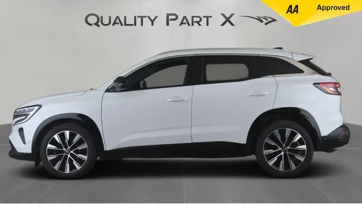 Used Renault Austral Techno 2023 White SUV