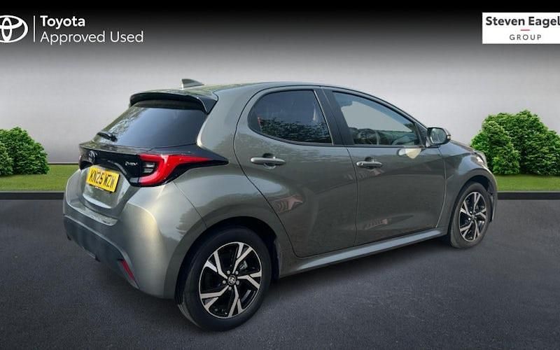 Used Toyota Yaris Hybrid Design 116 HP (85 kW) 2026 Hatchback