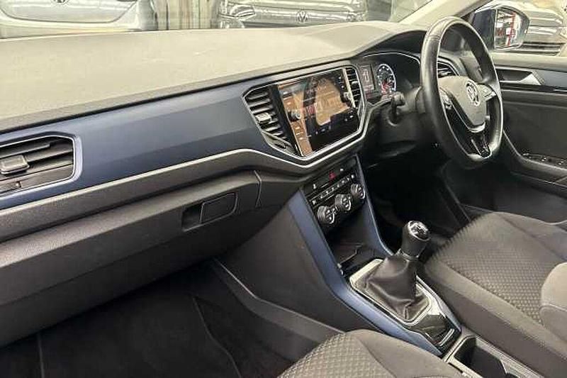 Used VW T-Roc United 150 HP (110 kW) 2021 Blue SUV