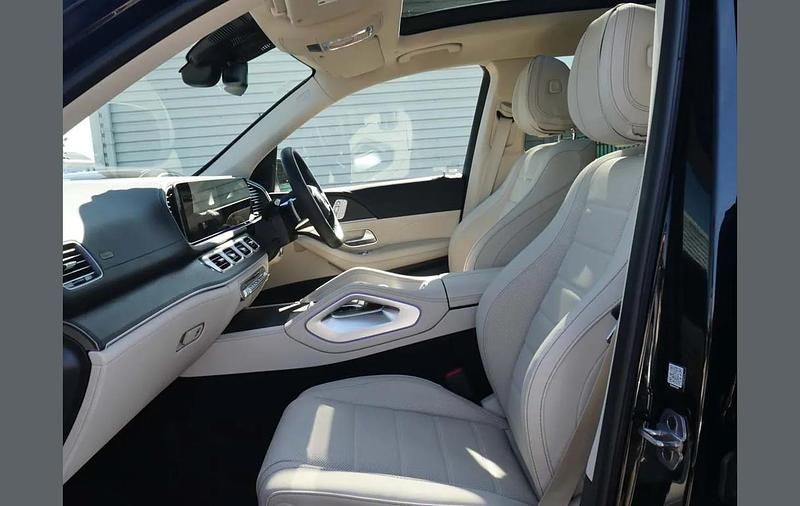 Used Mercedes GLS450 AMG Line Premium Plus 362 HP (266 kW) 2025 Black SUV