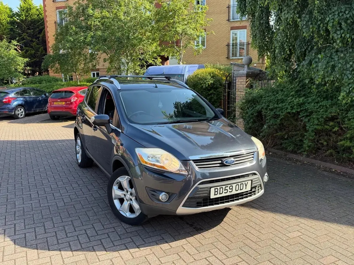 Used Ford Kuga Zetec 136 HP (100 kW) 2009 Grey SUV